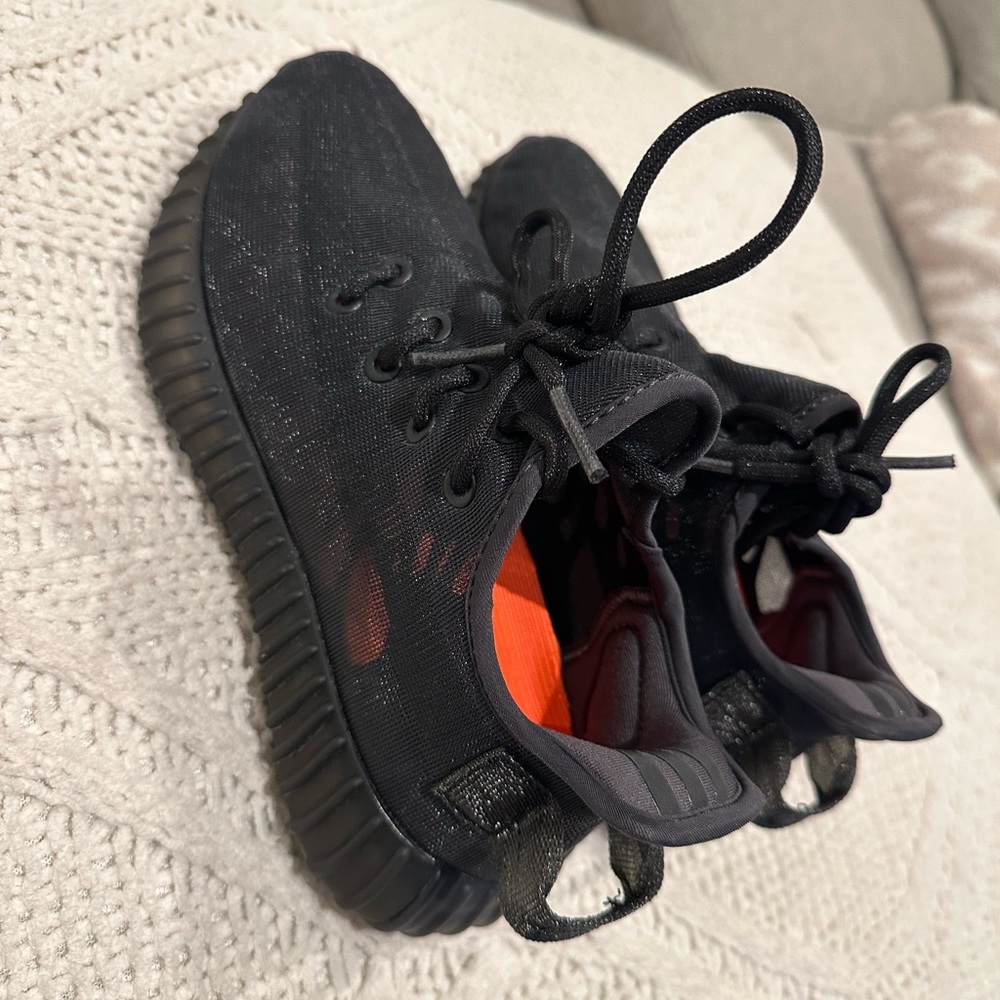 Yeezy Boost 350 V2 Mono Cinder | New | GX3791